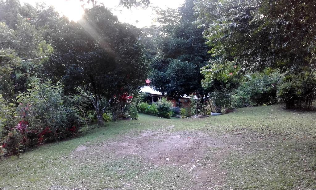 Pajonal Arriba Hostal Familiar El Angel Panama B&B מראה חיצוני תמונה
